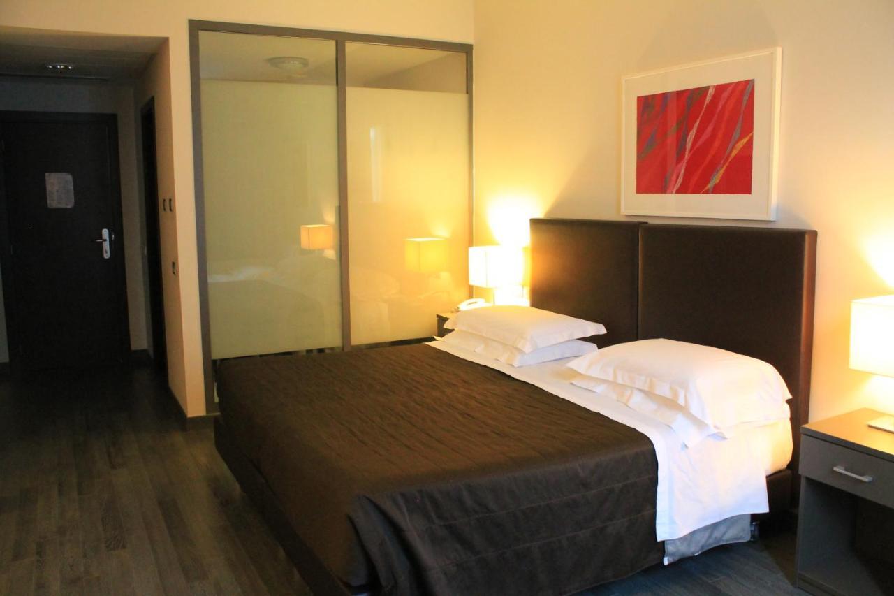 Park Hotel Sporting Teramo Eksteriør bilde