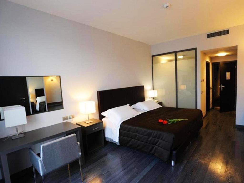 Park Hotel Sporting Teramo Eksteriør bilde