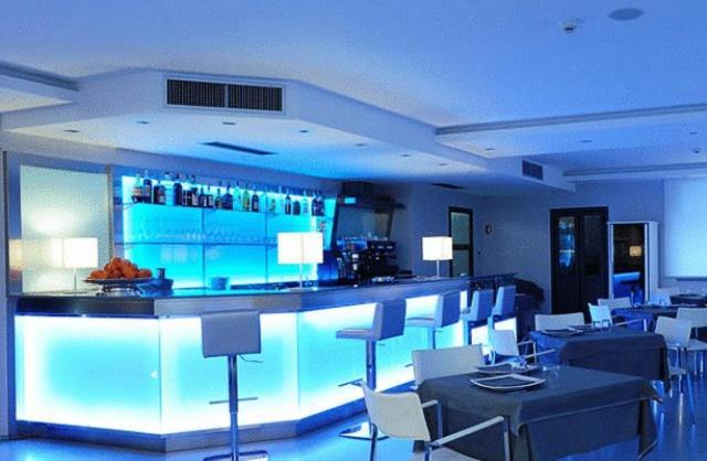 Park Hotel Sporting Teramo Eksteriør bilde
