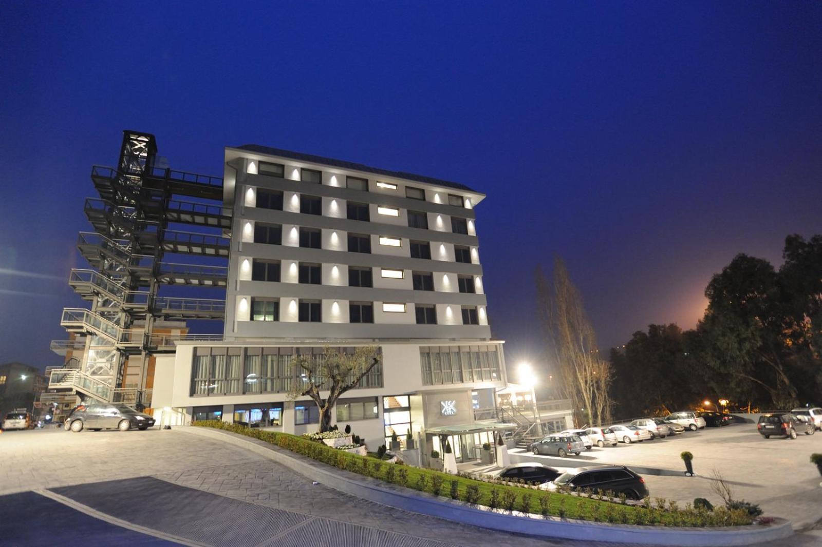 Park Hotel Sporting Teramo Eksteriør bilde