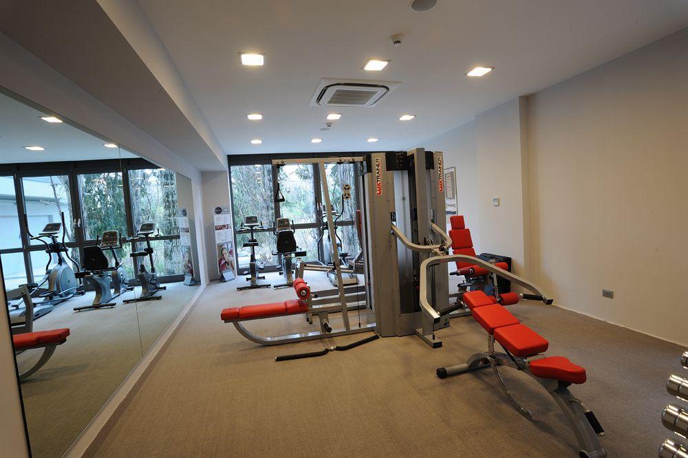 Park Hotel Sporting Teramo Eksteriør bilde